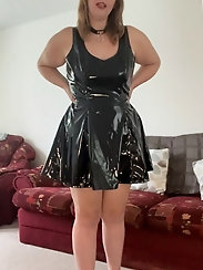 Goddess of the cunts - 38 pics