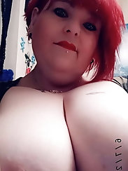 Bbw wife Miss Lizz milking off hard-on in a toilet