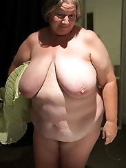 Charming chubby chick puts on sexy clothes