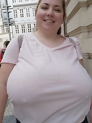 Peachy Alice is a beautiful girl with an amazing ass and a sexually aroused vagina.