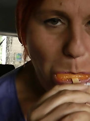 Sexual thick mom is playing herself