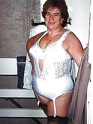 Chubby damsel is fingering herself