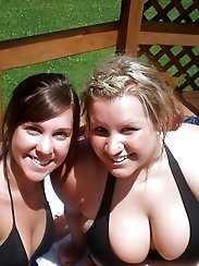 Smiling plump GFs are getting pleasure on cam