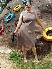 Chubby mama is getting naked on picture