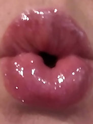 Skillful housewives want to have anal sex with boyfriend