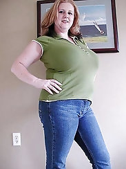 Bbw aged spreading her thick crevices PART 10