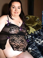 Wonderful plus-size Feedee Photoset